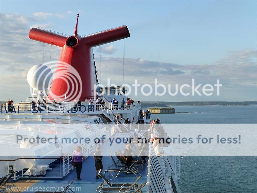 Carnival Splendor (4*) И это вы называете Карнивал? Круиз на лучшем судне компании.