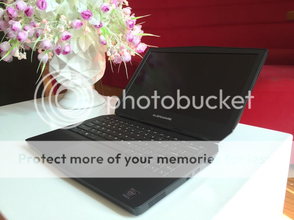 Dell Alienware 13 dòng máy gaming gọn nhẹ - 2